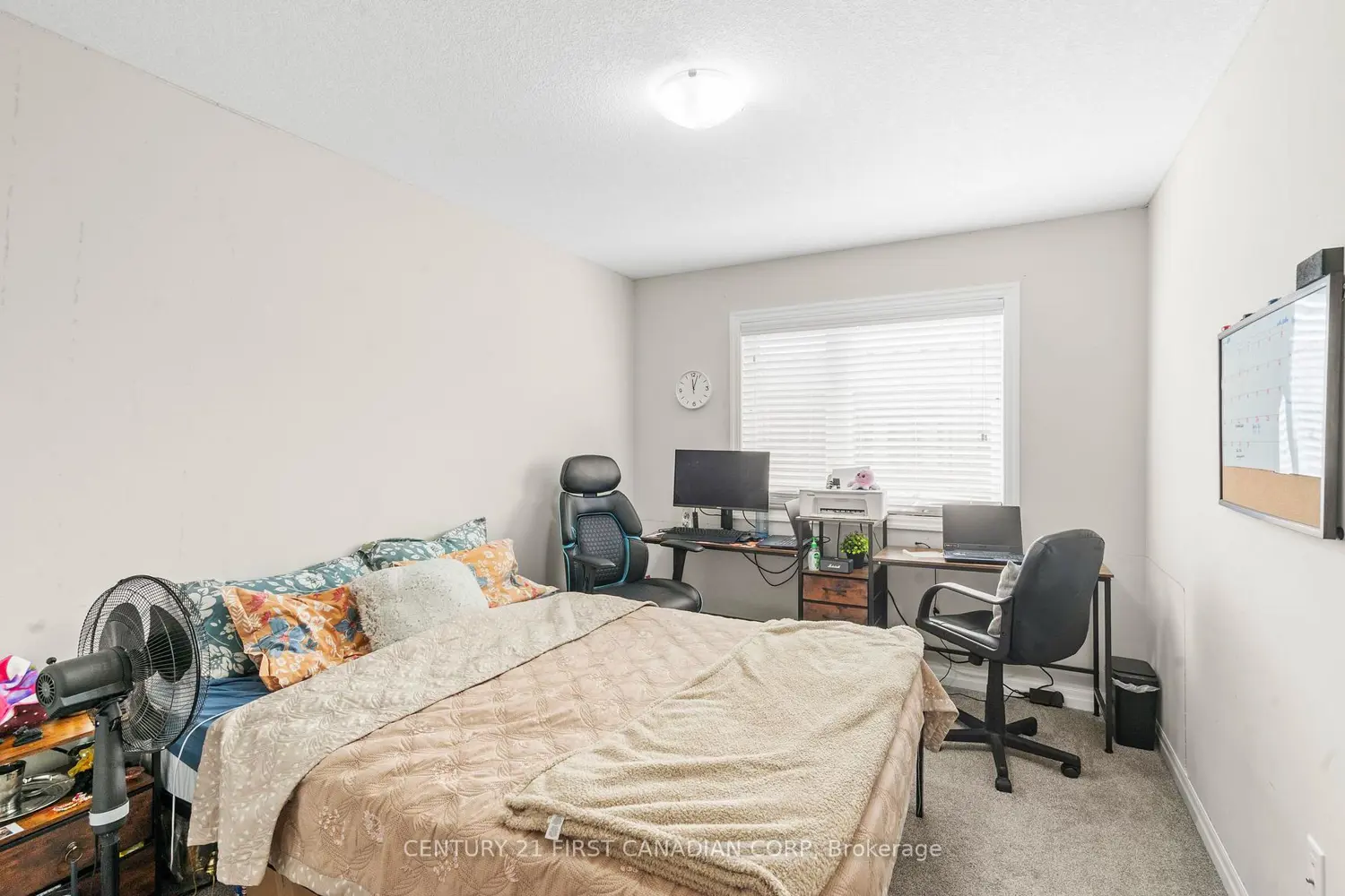 Additional image 14 of 811 Sarnia Road 56