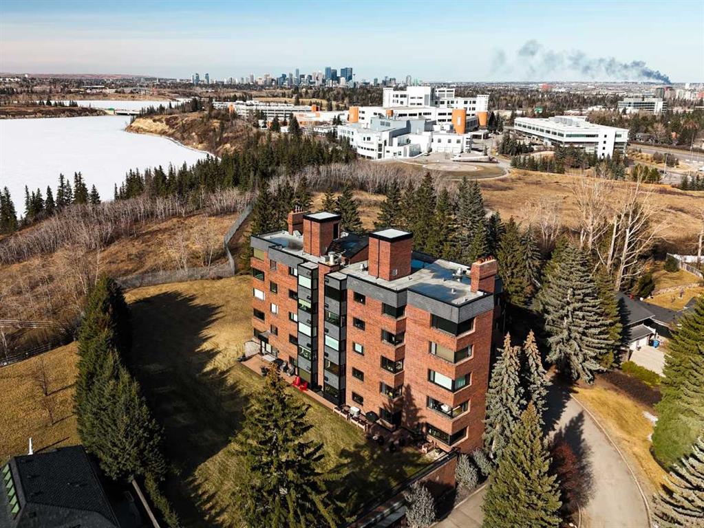 3S-222 Eagle Ridge Drive SW, Calgary, AB, T2V 2V7
