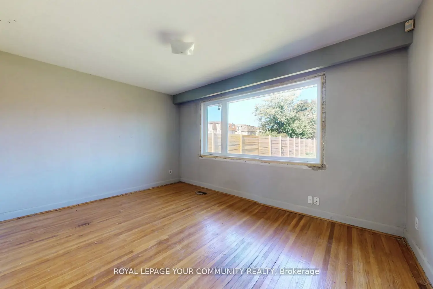 Additional image 14 of 480 Ellerslie Avenue