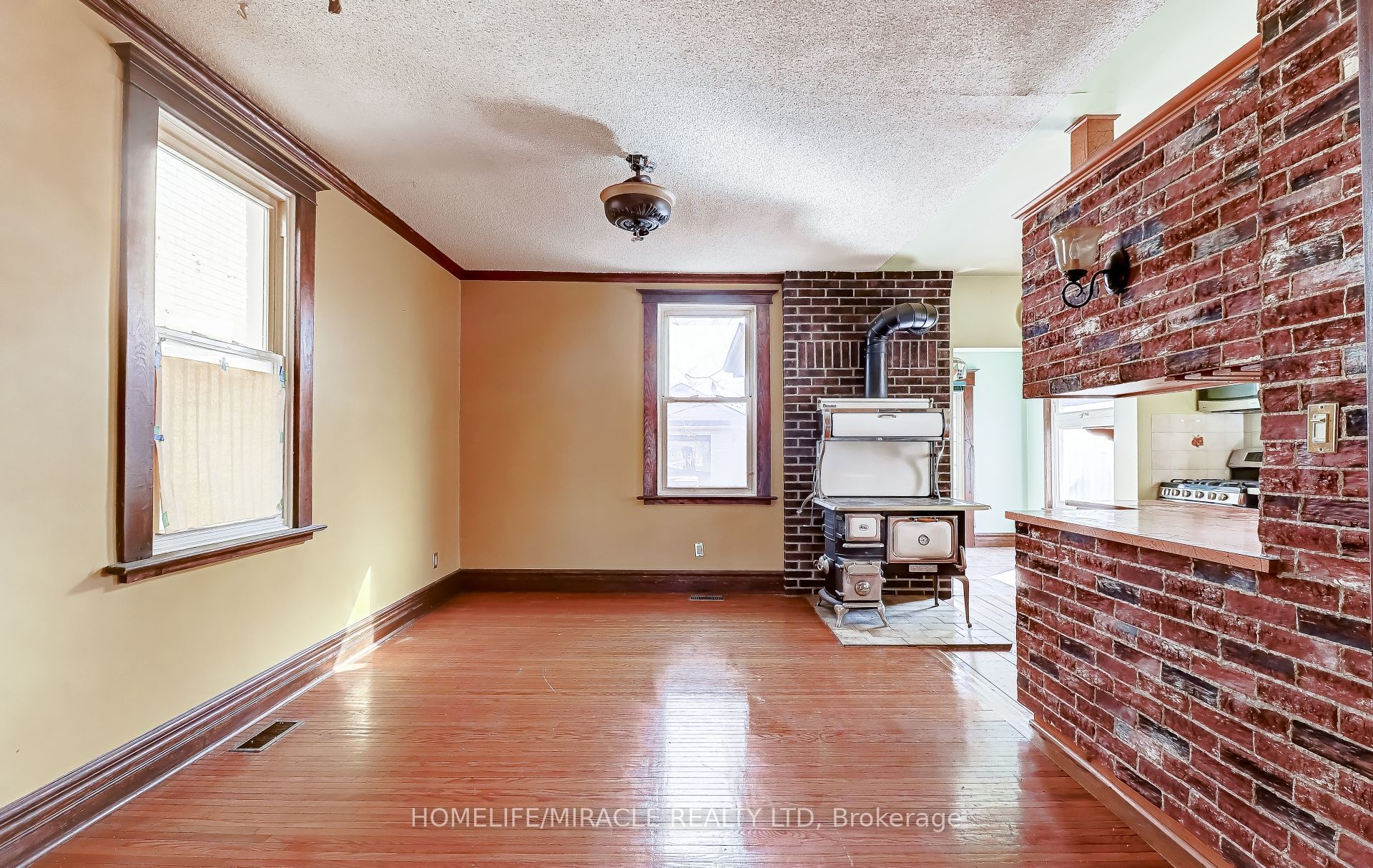 Additional image 6 of 8243 Kipling Avenue, Vaughan, ON, L4L 2A5