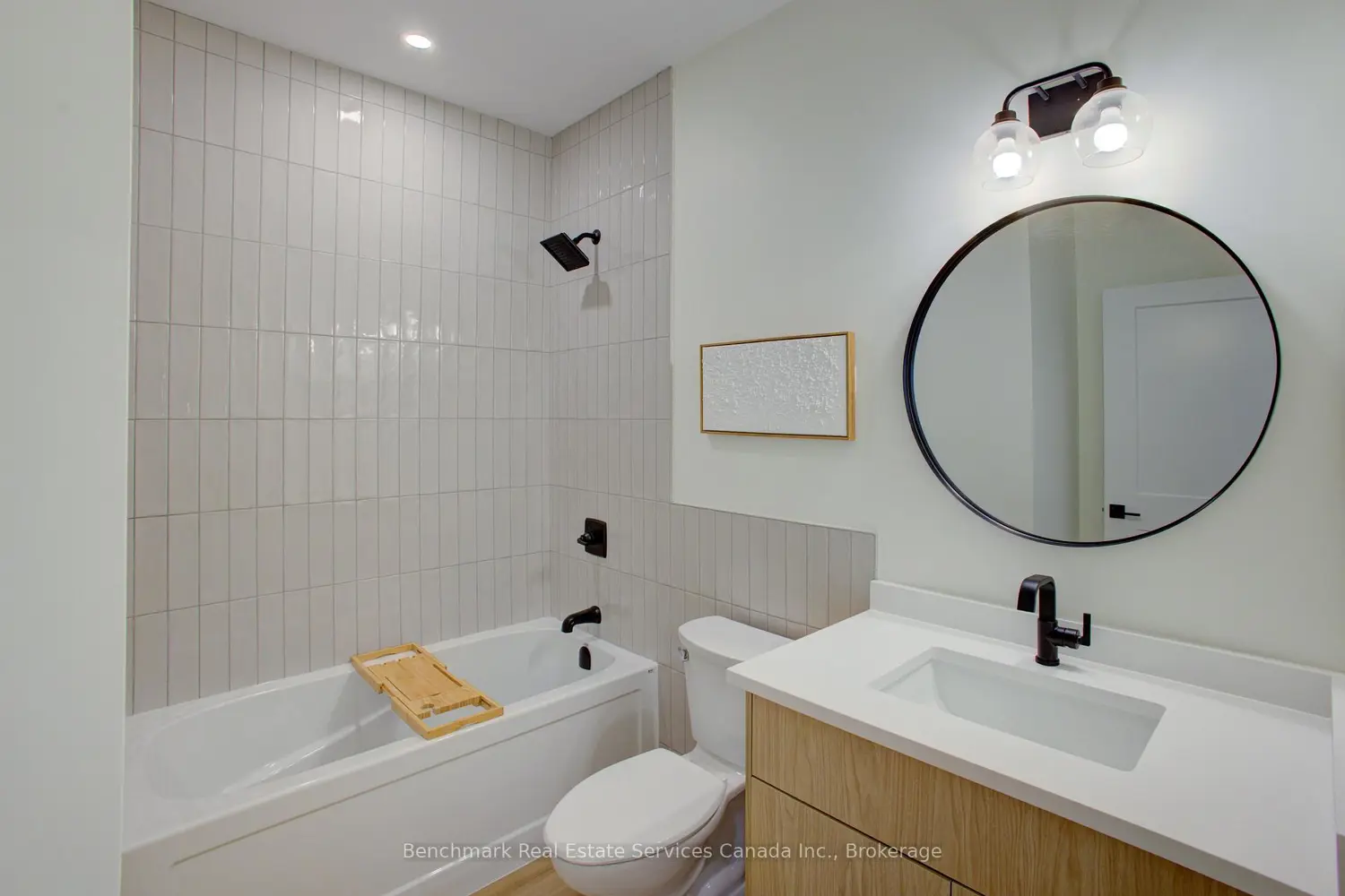 Additional image 8 of 1182 Queen Street 26