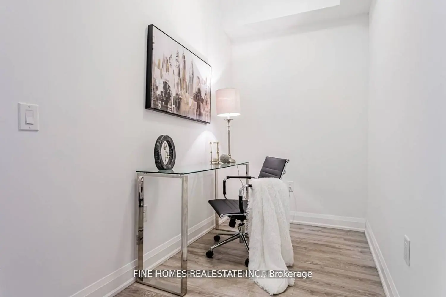 Additional image 16 of 2800 Keele Street 514