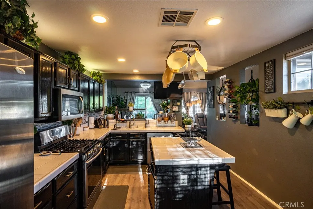 Additional image 43 of 40034 Denham Dr, Palmdale, CA 93551