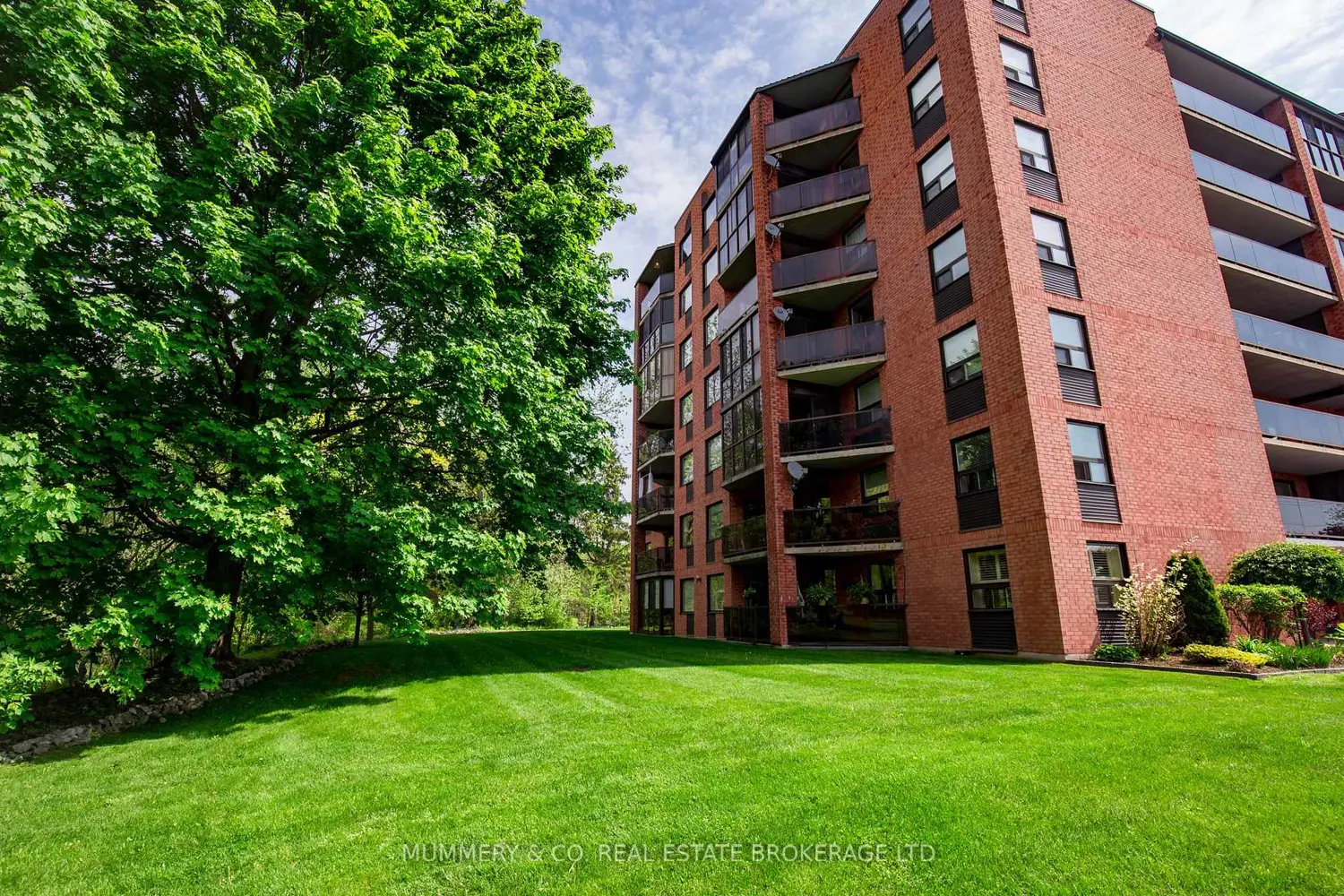 Additional image 18 of 5 Mill Pond Court 704