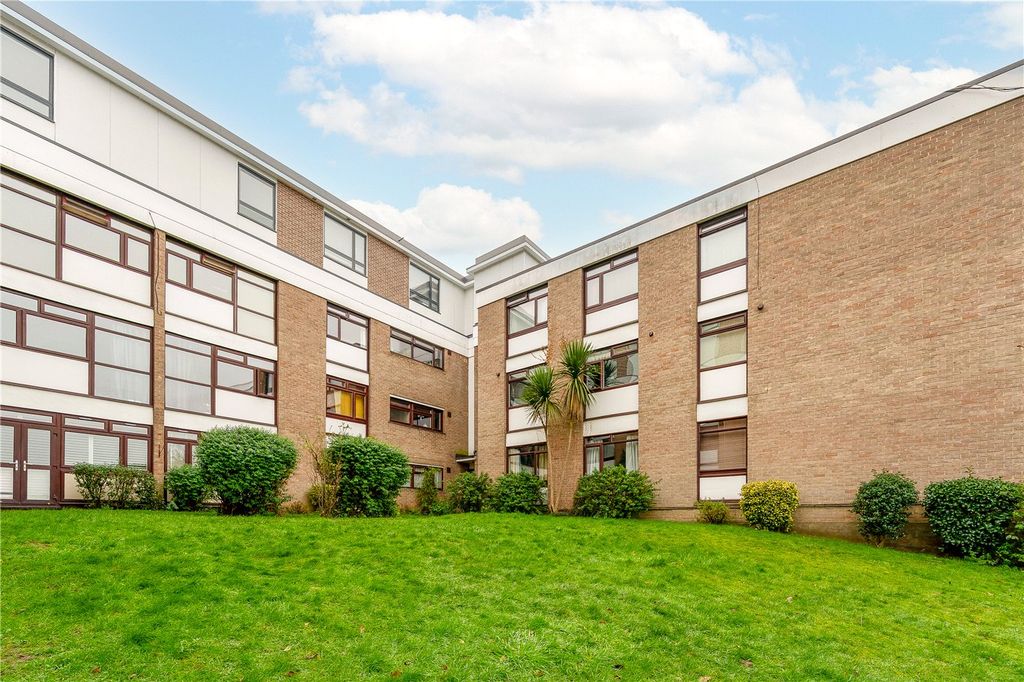 Additional image 22 of 2 bed flat for saleBeechcroft Manor, Weybridge, Surrey KT13