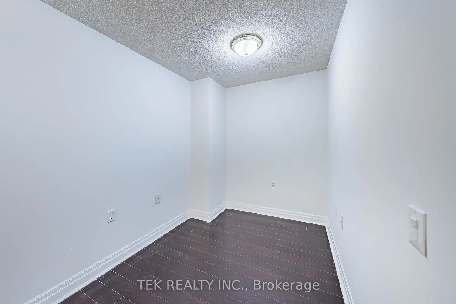 Additional image 5 of 21 Hillcrest Avenue 308