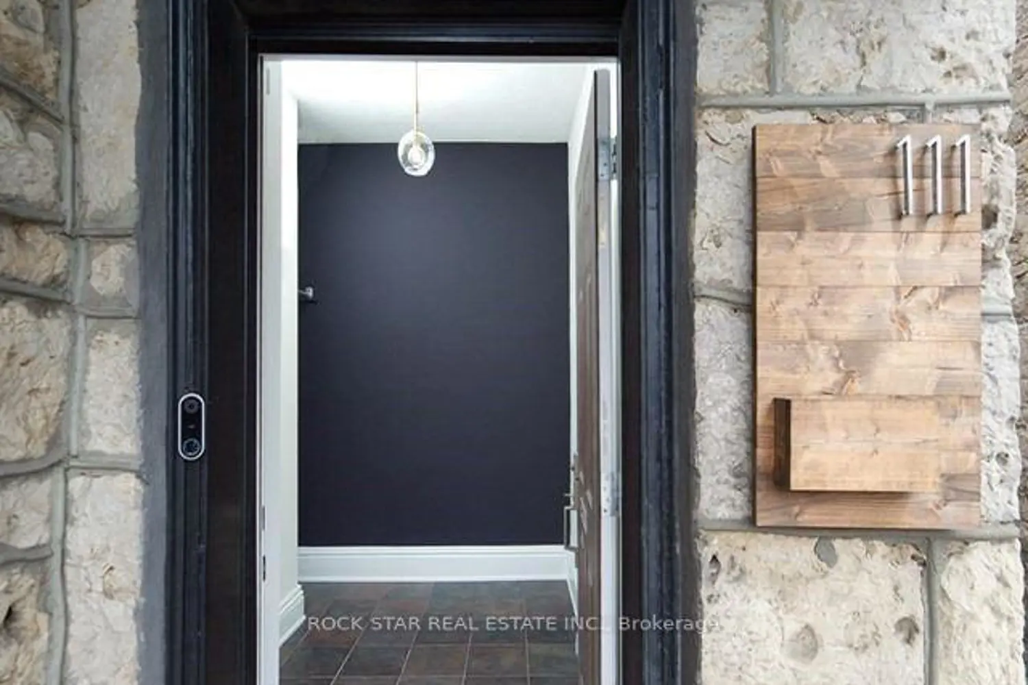 Additional image 2 of 111 Ainslie Street