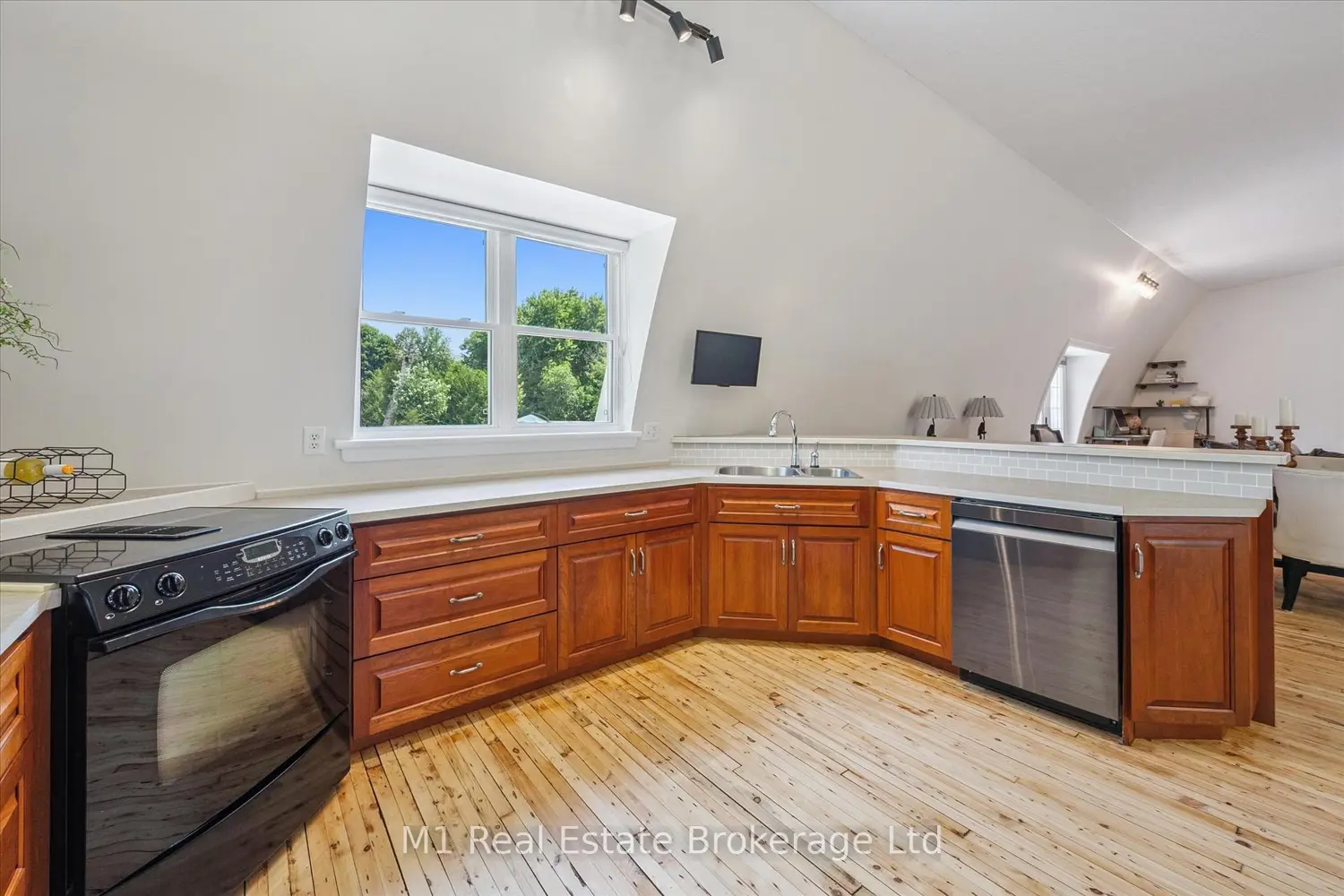 Additional image 3 of 128 Wellington Road 7 Road