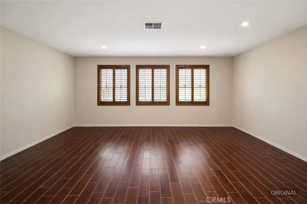 Additional image 7 of 43704 47th Street W, Lancaster, CA 93536