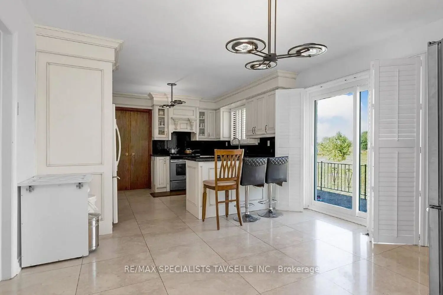 Additional image 11 of 7236 Mayfield Road