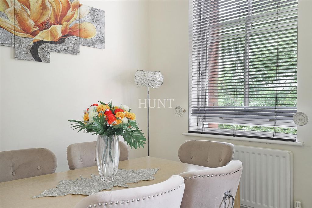 Additional image 12 of 2 bed flat for saleSutherland House, Repton Park, Woodford Green IG8