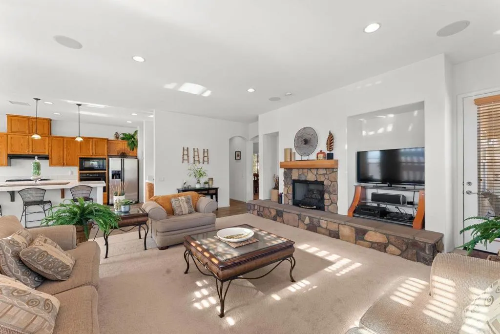 Additional image 26 of 241 Melbourne Glen, Escondido, CA 92026