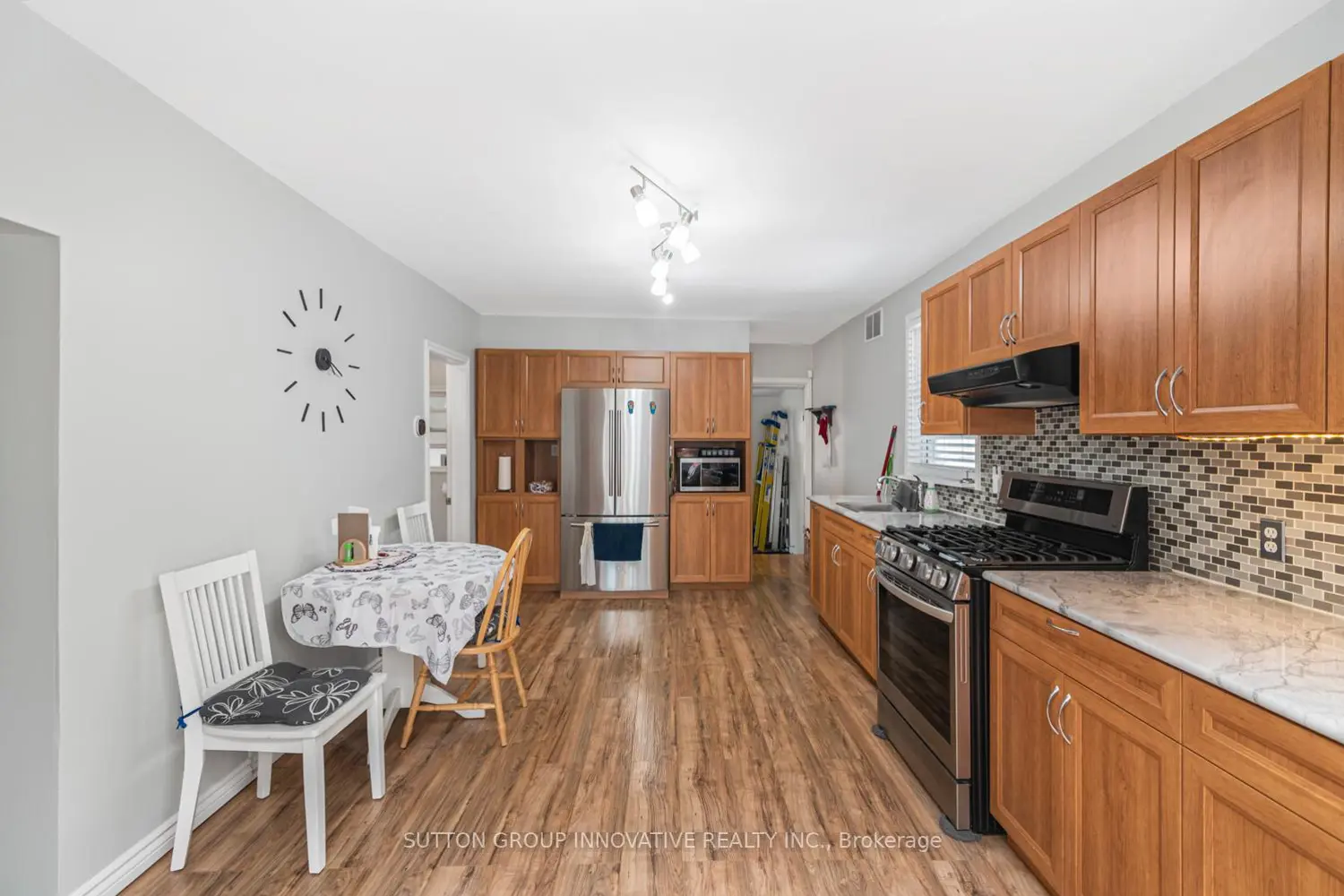 Additional image 7 of 51 Beach Road