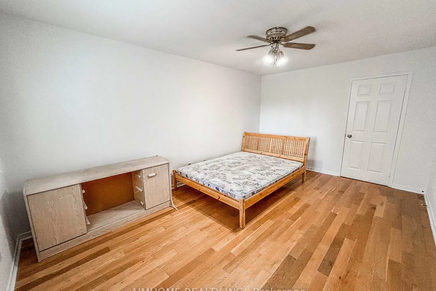 Additional image 15 of 87 Ballard Crescent