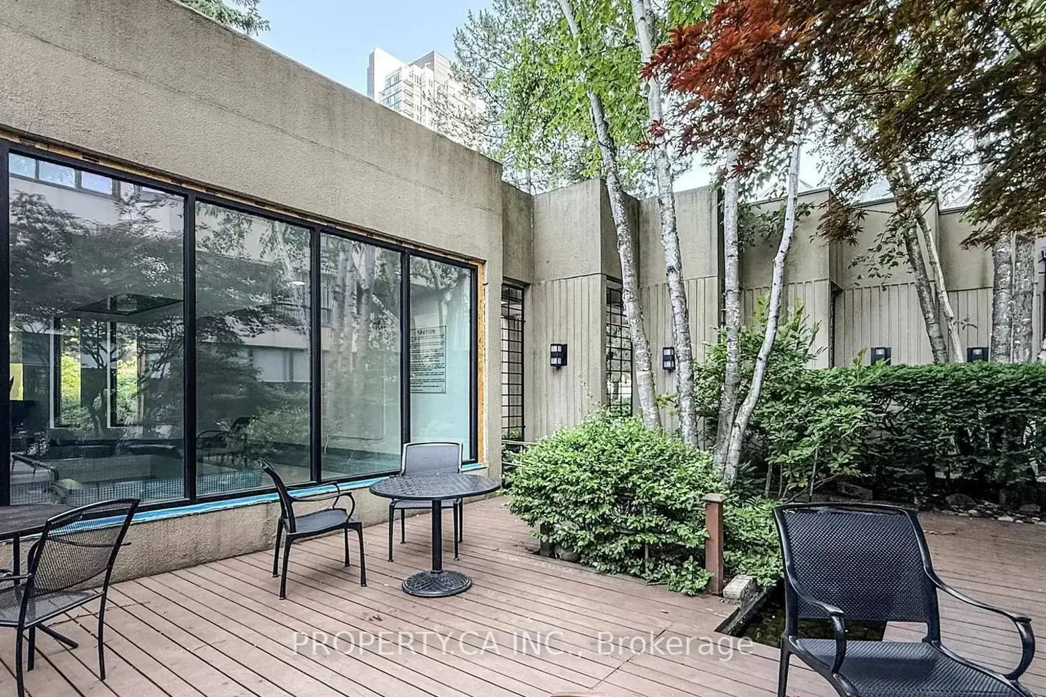 Additional image 17 of 65 Spring Garden Avenue 604