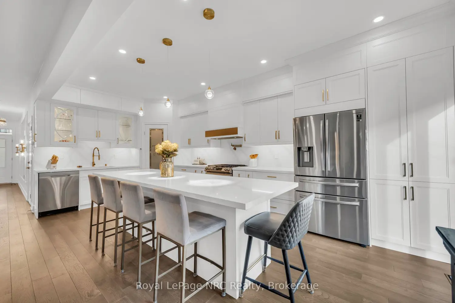 Additional image 7 of 122 Shoreview Place