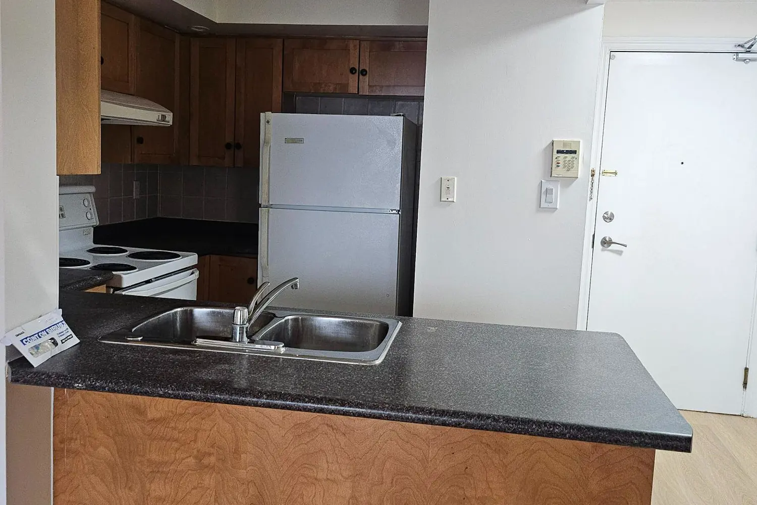 Additional image 7 of 125 Omni Drive 2232A