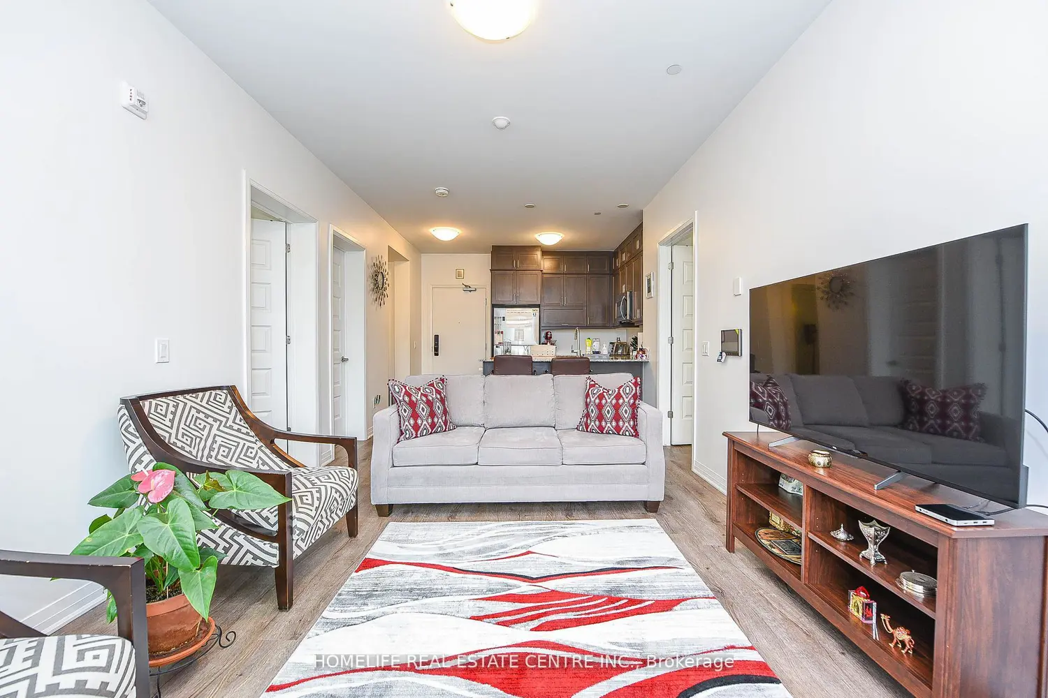 Additional image 7 of 95 Dundas Street 104