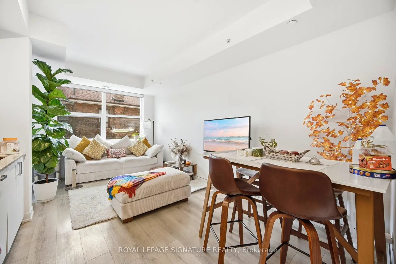 1787 St Clair Avenue 208
