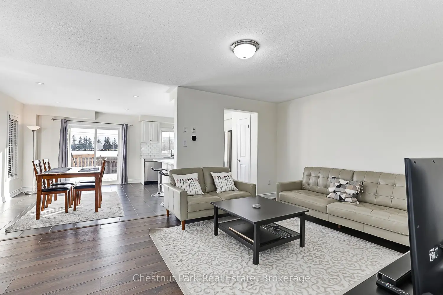 Additional image 9 of 34 Robertson Street