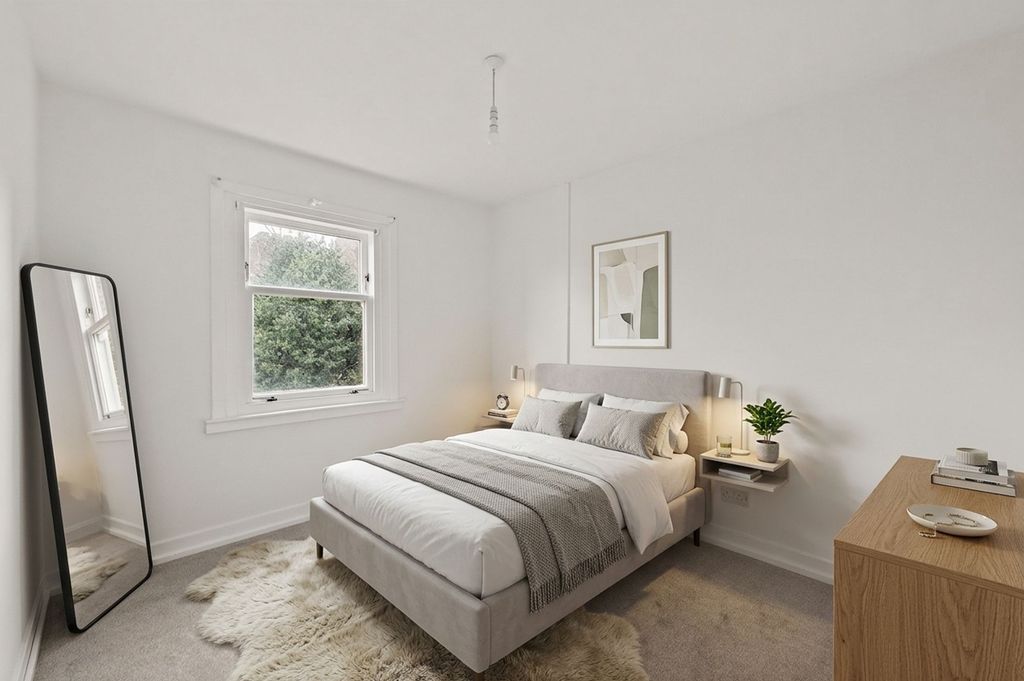 Additional image 8 of 3 bed flat for saleSt. John Street, Stirling FK8