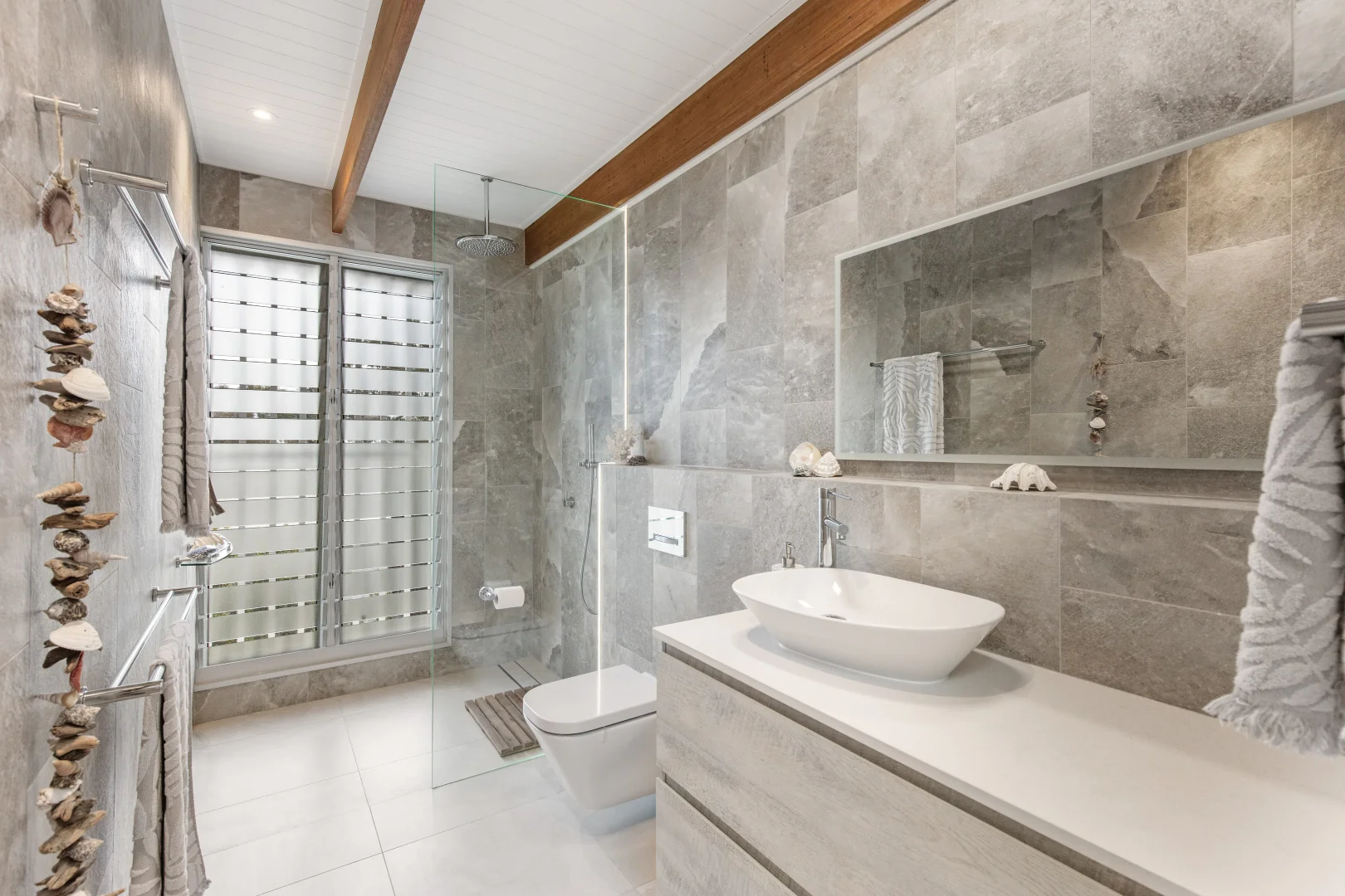 Additional image 37 of 85 Tramican Street, Point Lookout QLD 4183