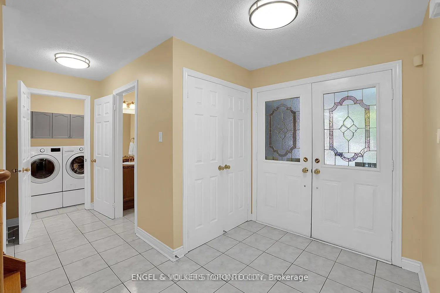 24 Timber Valley Avenue photo 3