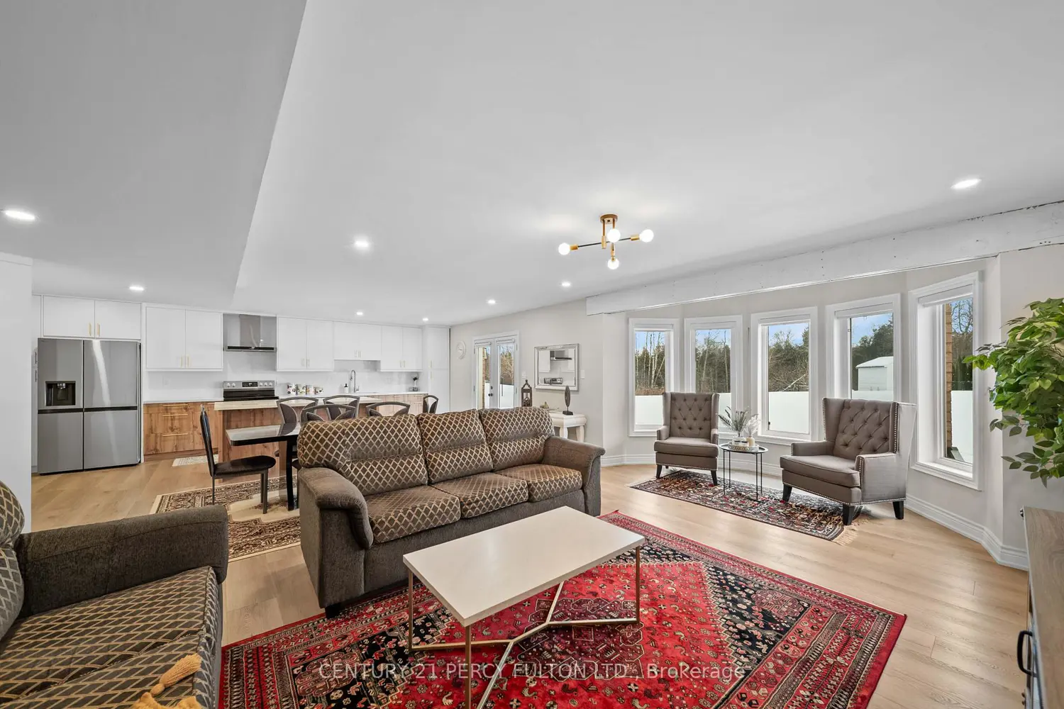 Additional image 18 of 5121 Tom Thomson Court