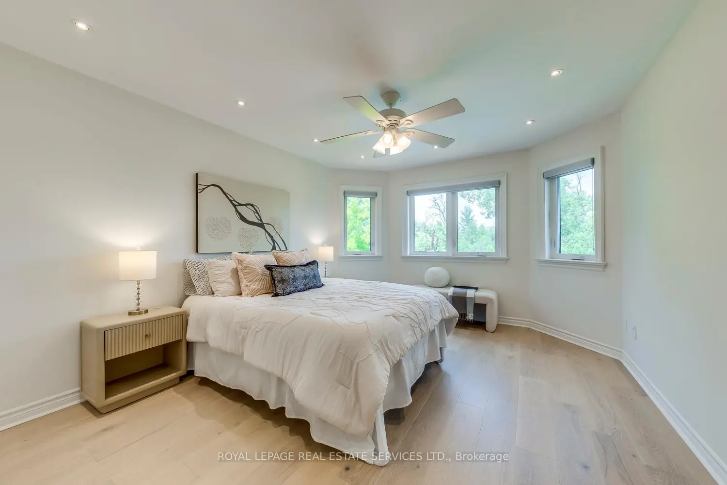 Additional image 14 of 1387 Bayshire Drive