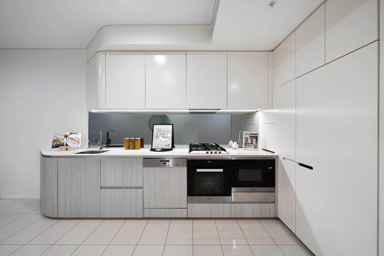 Additional image 6 of 1610/161 Clarence Street, Sydney NSW 2000