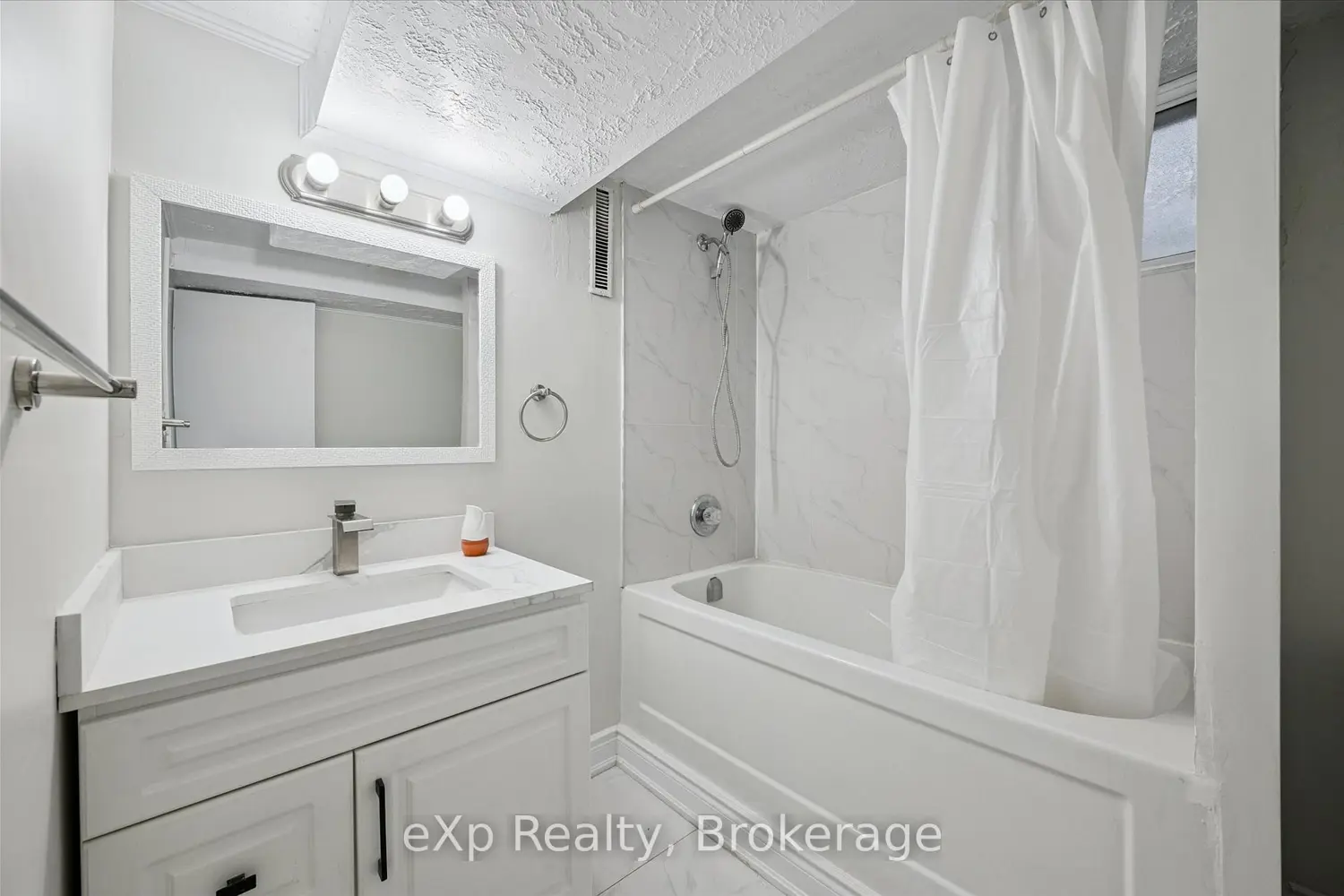 Additional image 18 of 53 Nicklin Crescent