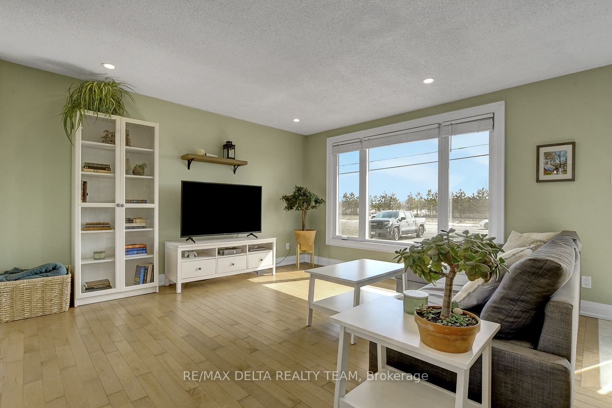 Additional image 6 of 6591 Russell Road, Ottawa, ON, K0A 1K0