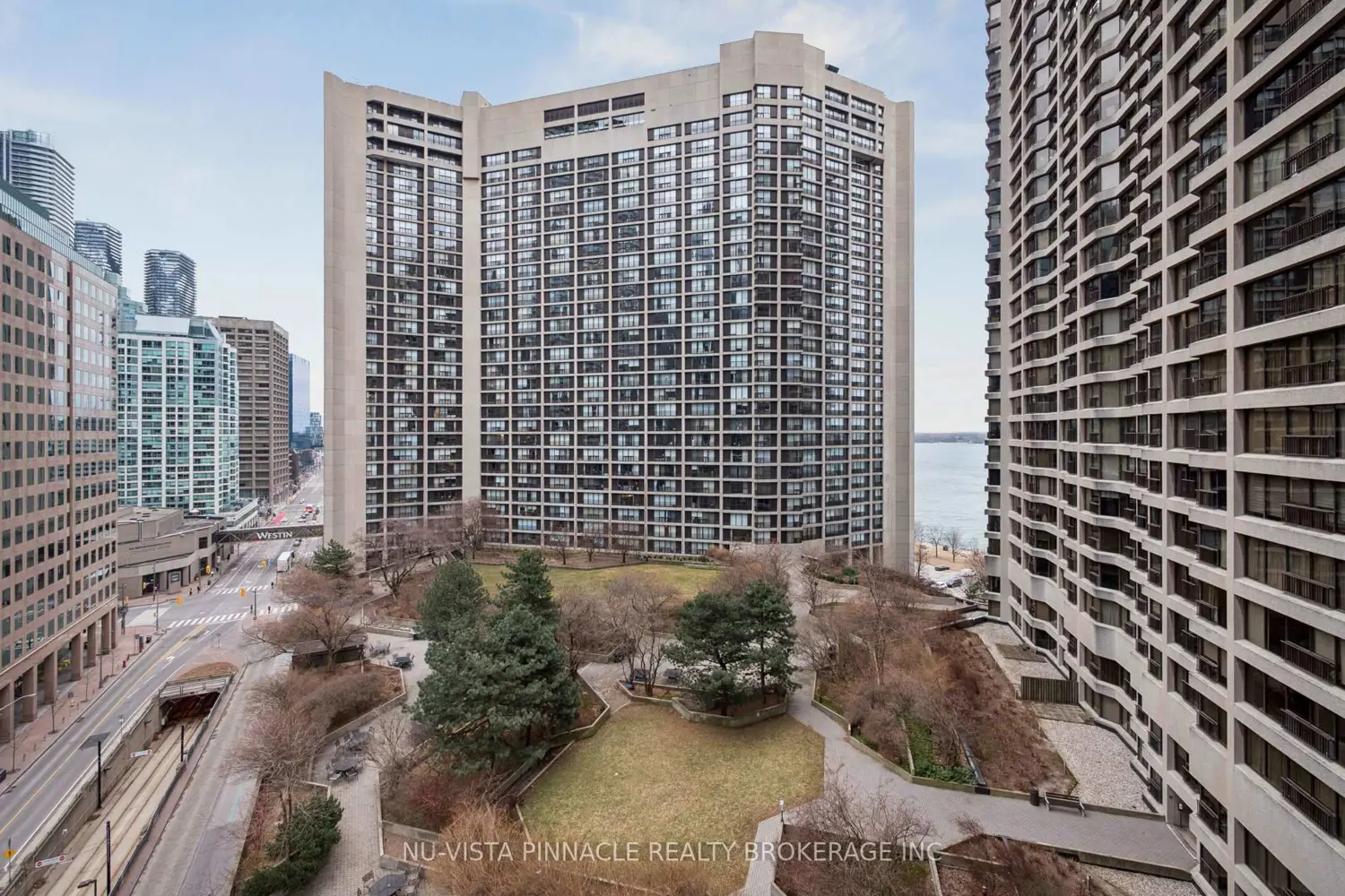 Additional image 20 of 55 Harbour Square 1418