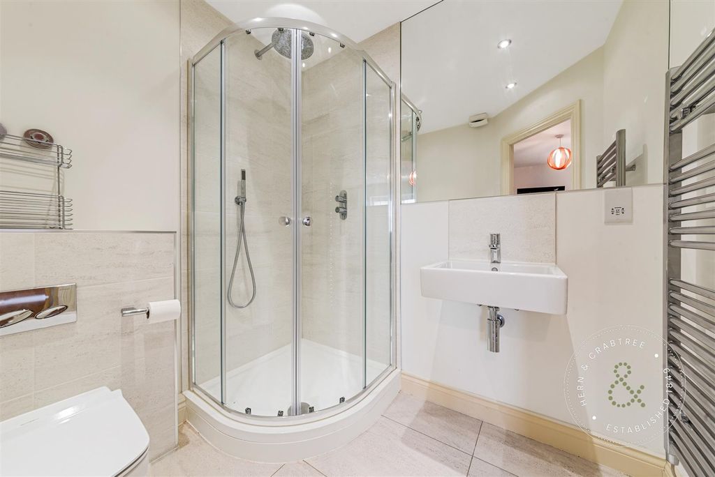 Additional image 10 of 2 bed flat for saleThe Retreat, The Chantry, Llandaff, Cardiff CF5