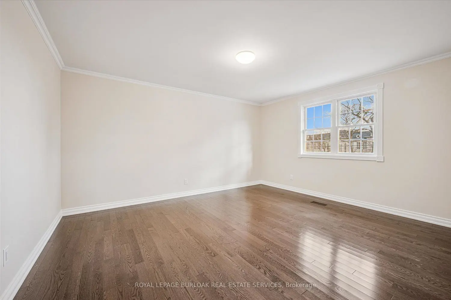 Additional image 12 of 4069 Lakeshore Road