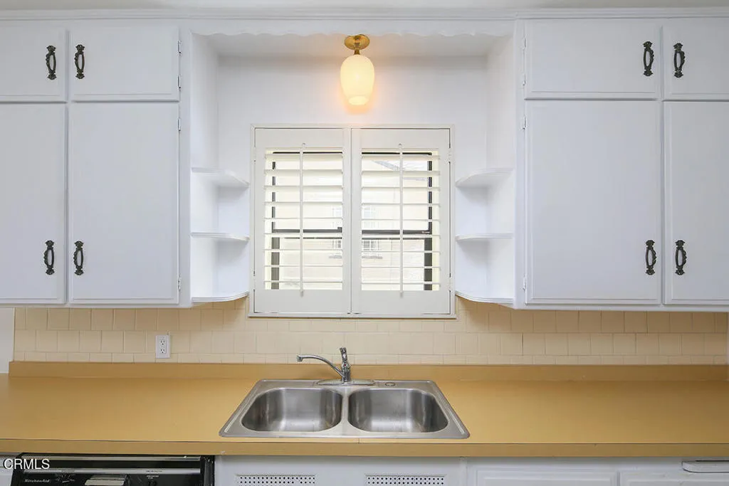 Additional image 8 of 3411 S Cochran Avenue, Los Angeles, CA 90016