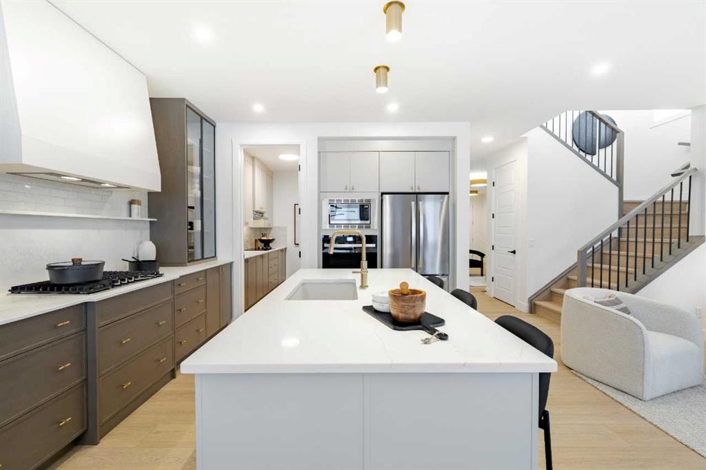Additional image 4 of 236 Amblestone Crescent NW, Calgary, AB, T3P3G9