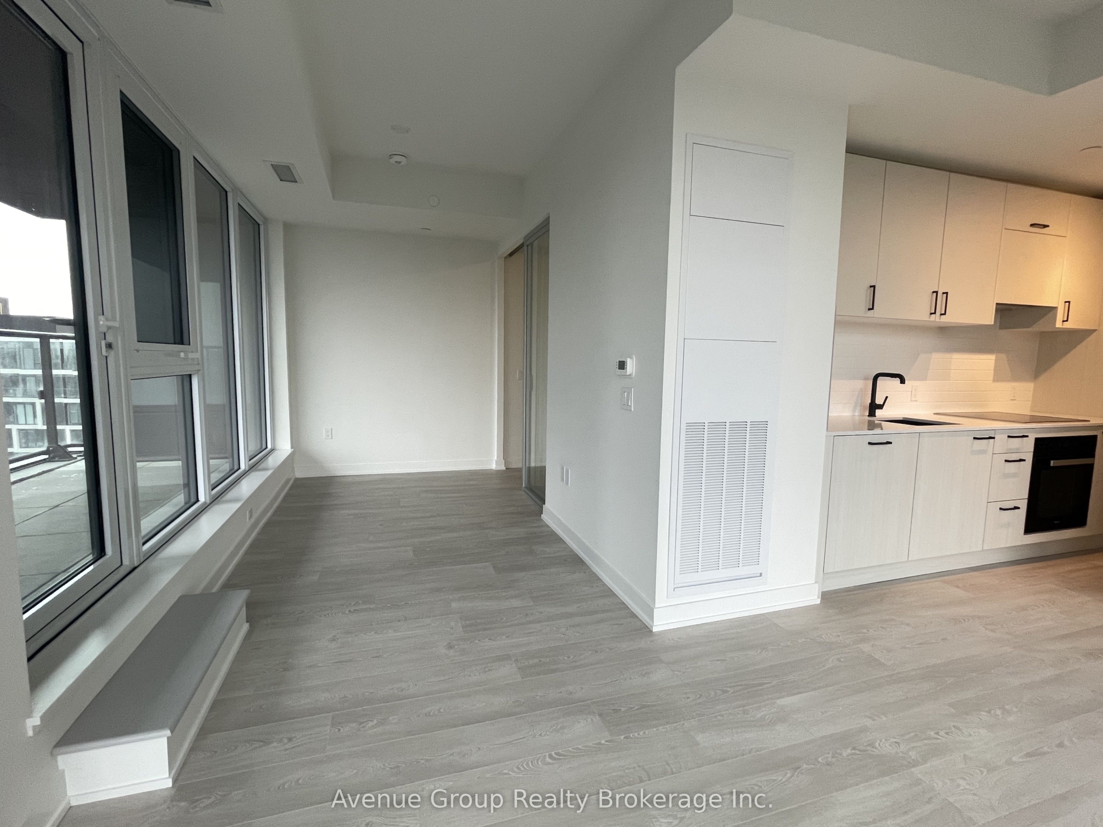 Additional image 5 of 811-5 Quarrington Lane, Toronto, ON, M3C 0S5