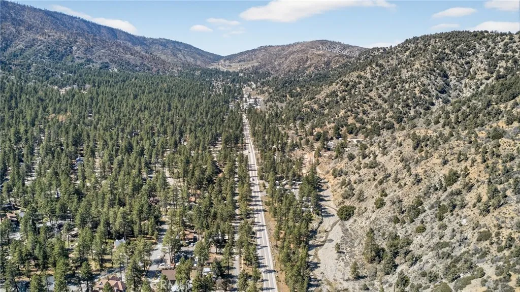 Additional image 88 of 5806 Victorville St, Wrightwood, CA 92397