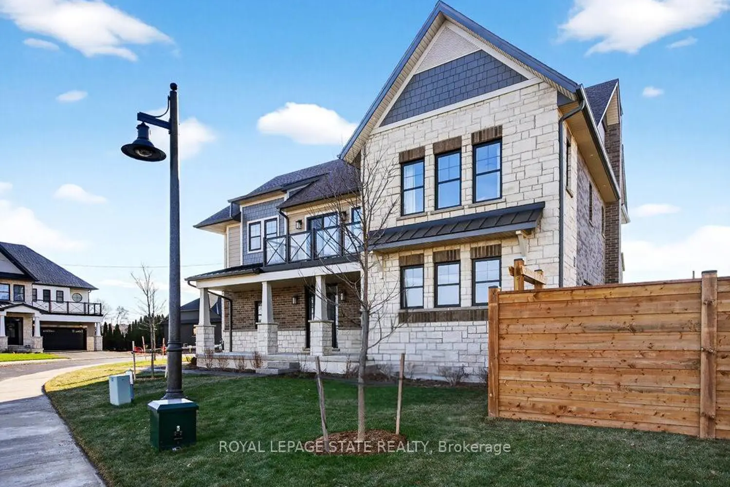 100 Watershore Drive 7