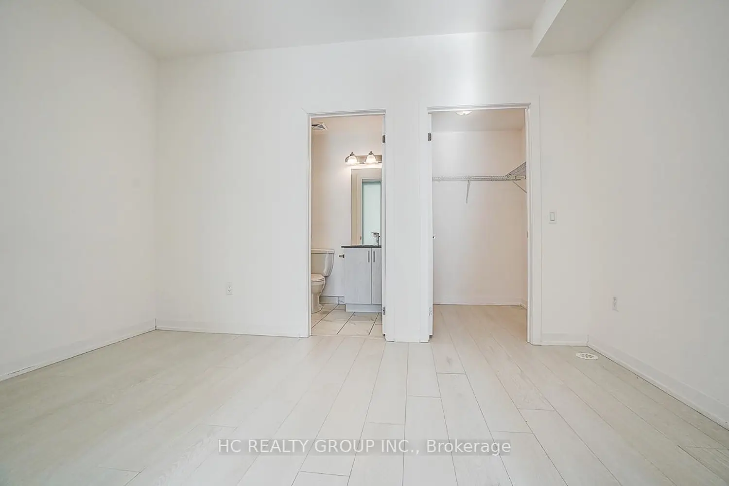 Additional image 10 of 57 Finch Avenue 31