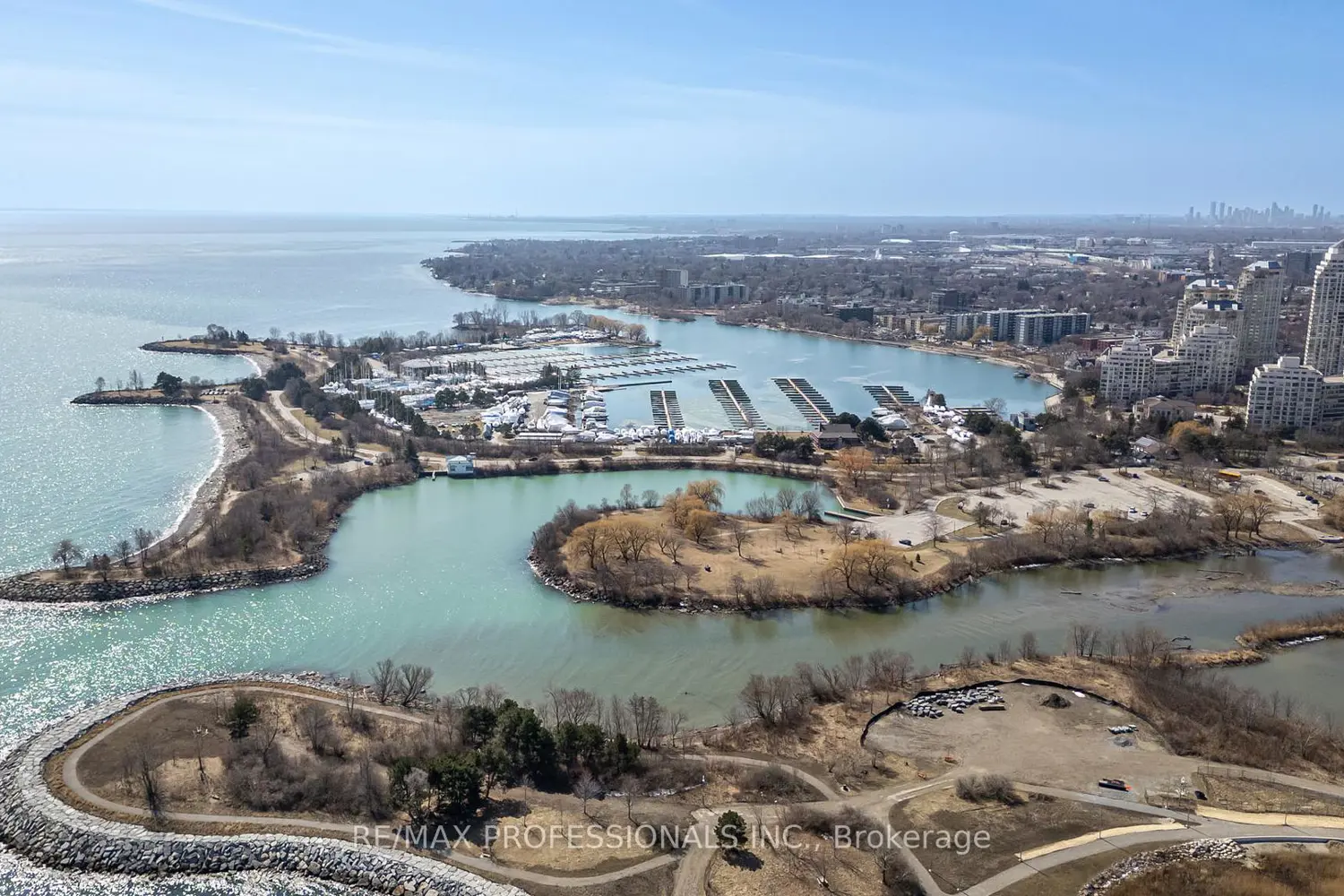 Additional image 19 of 33 Shore Breeze Drive Lph3501