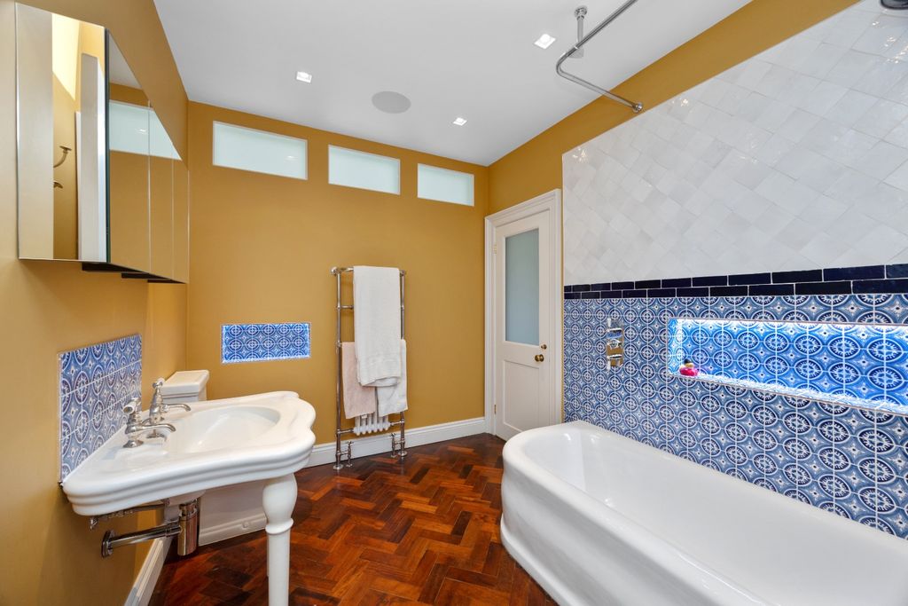 Additional image 28 of 8 bed semi-detached house for saleThe Green, Rottingdean, Brighton, East Sussex BN2