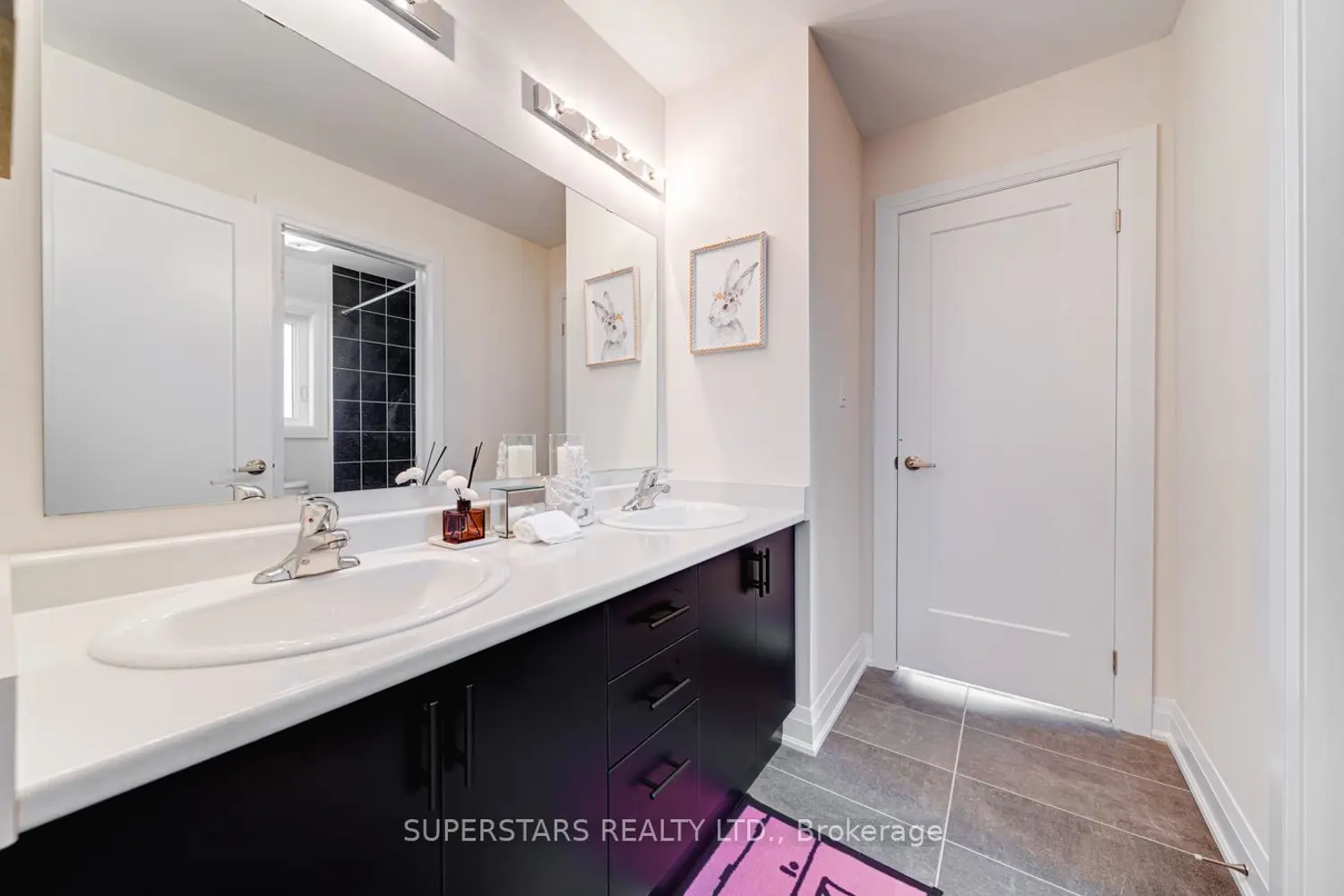 Additional image 16 of 33 John Dallimore Drive