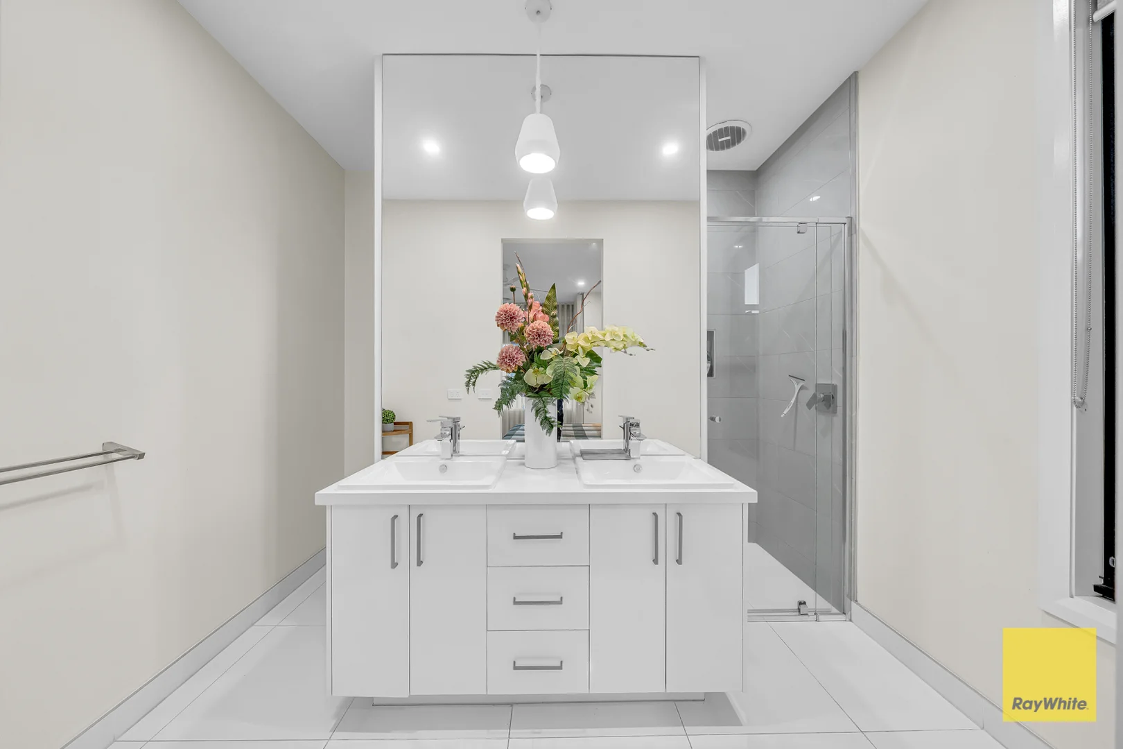 Additional image 5 of 40 Legrange Crescent, Fraser Rise VIC 3336