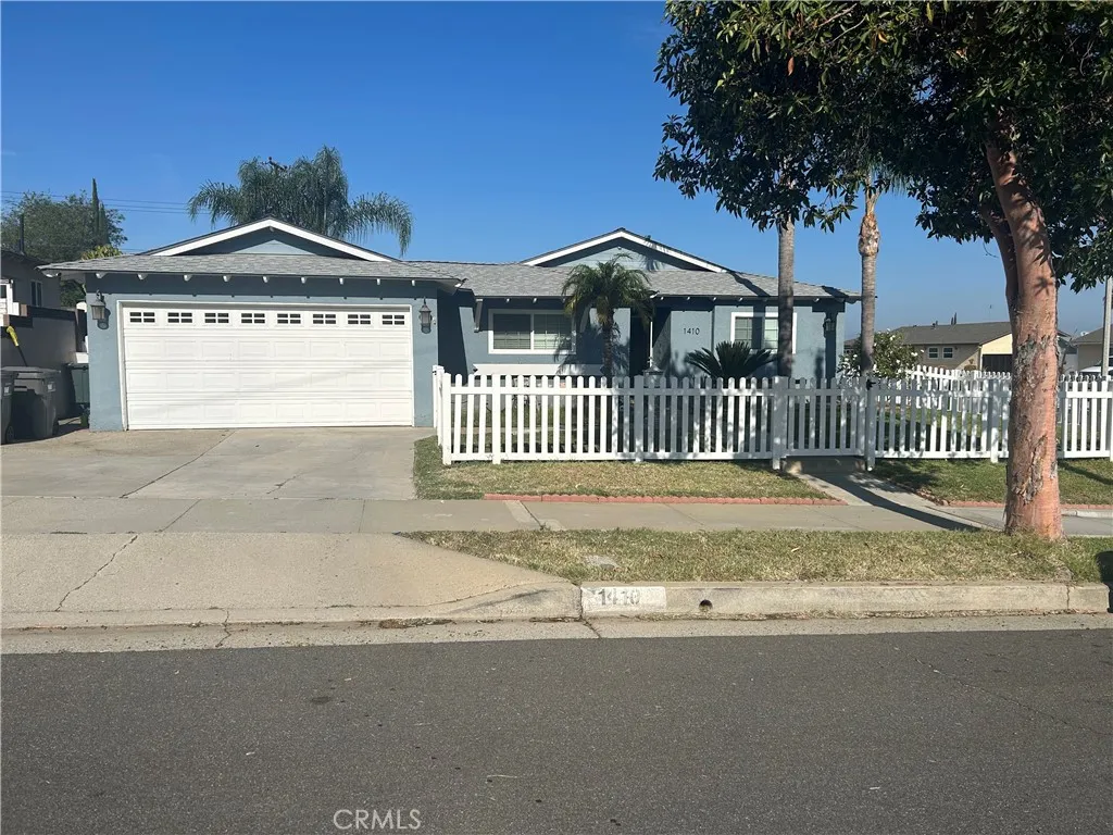 1410 Avenida Del Vis, Corona, CA 92882
