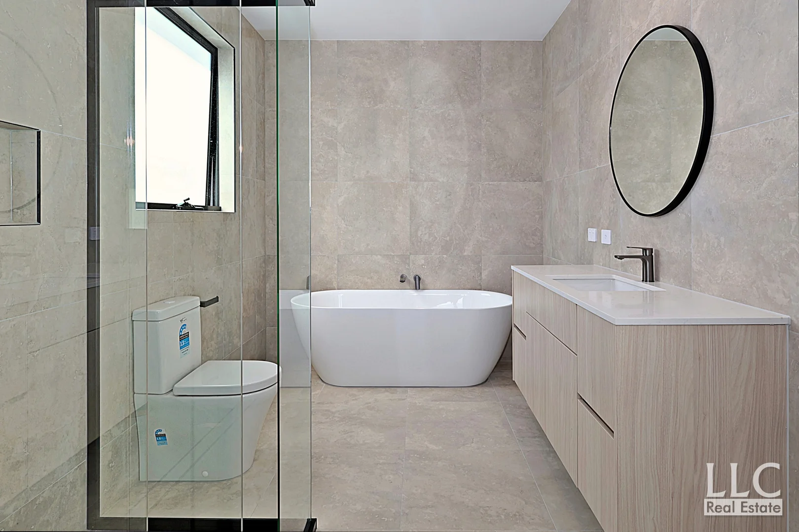 Additional image 6 of 1&2/2 Grail Court, Glen Waverley VIC 3150