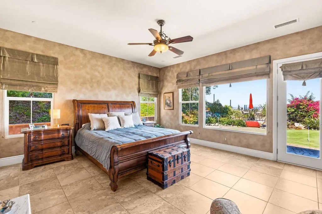 Additional image 61 of 7090 Corintia Street, Carlsbad, CA 92009