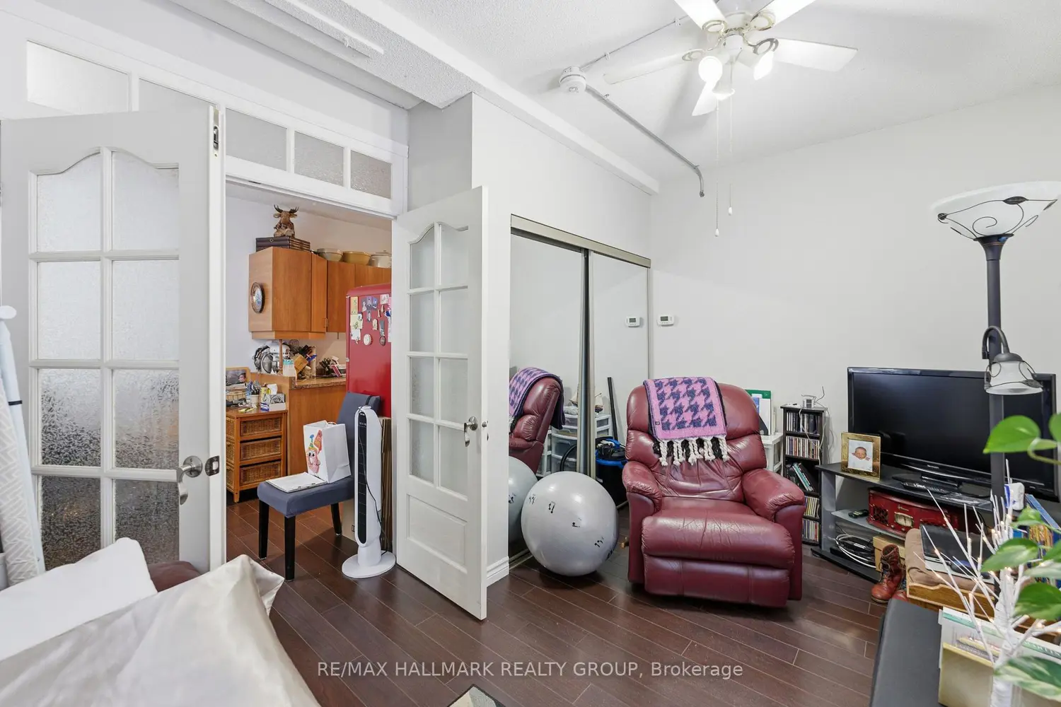 Additional image 18 of 1042 King Street