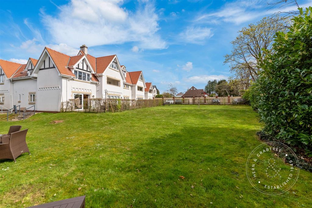 Additional image 25 of 2 bed flat for saleThe Retreat, The Chantry, Llandaff, Cardiff CF5